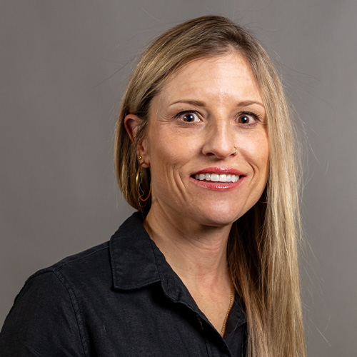 Abby Bishop headshot