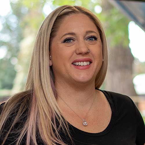 tiffany scott headshot