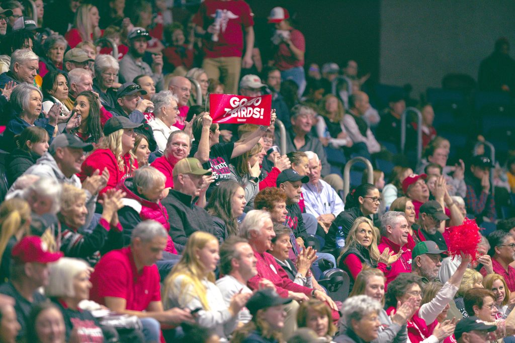 A large crowd cheering on the Casper College Lady T-Birds at the Ford Wyoming Events Center, March 2024.