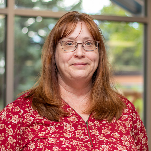 Jill Hughes headshot