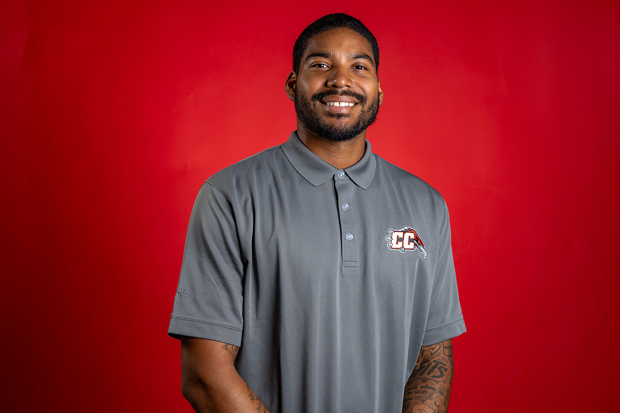 Photo of RayQuan Evans, assistant coach for the men's basketball team at Casper College.