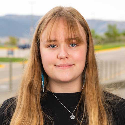 Ashlee Braat Headshot